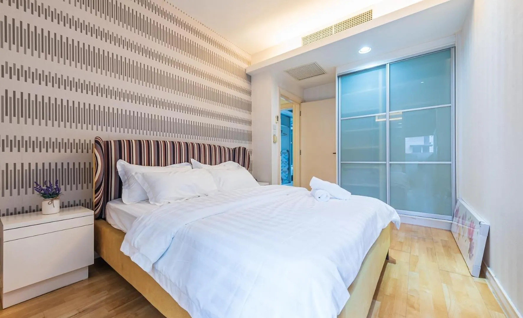 Mitec Publika 2Br Hot Tub Sri Hartamas Mont Kiara Apartman Kuala Lumpur Malajzia